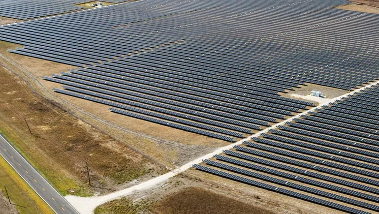 Aerial photograph of the separate Big Elm Solar project in Bell County.