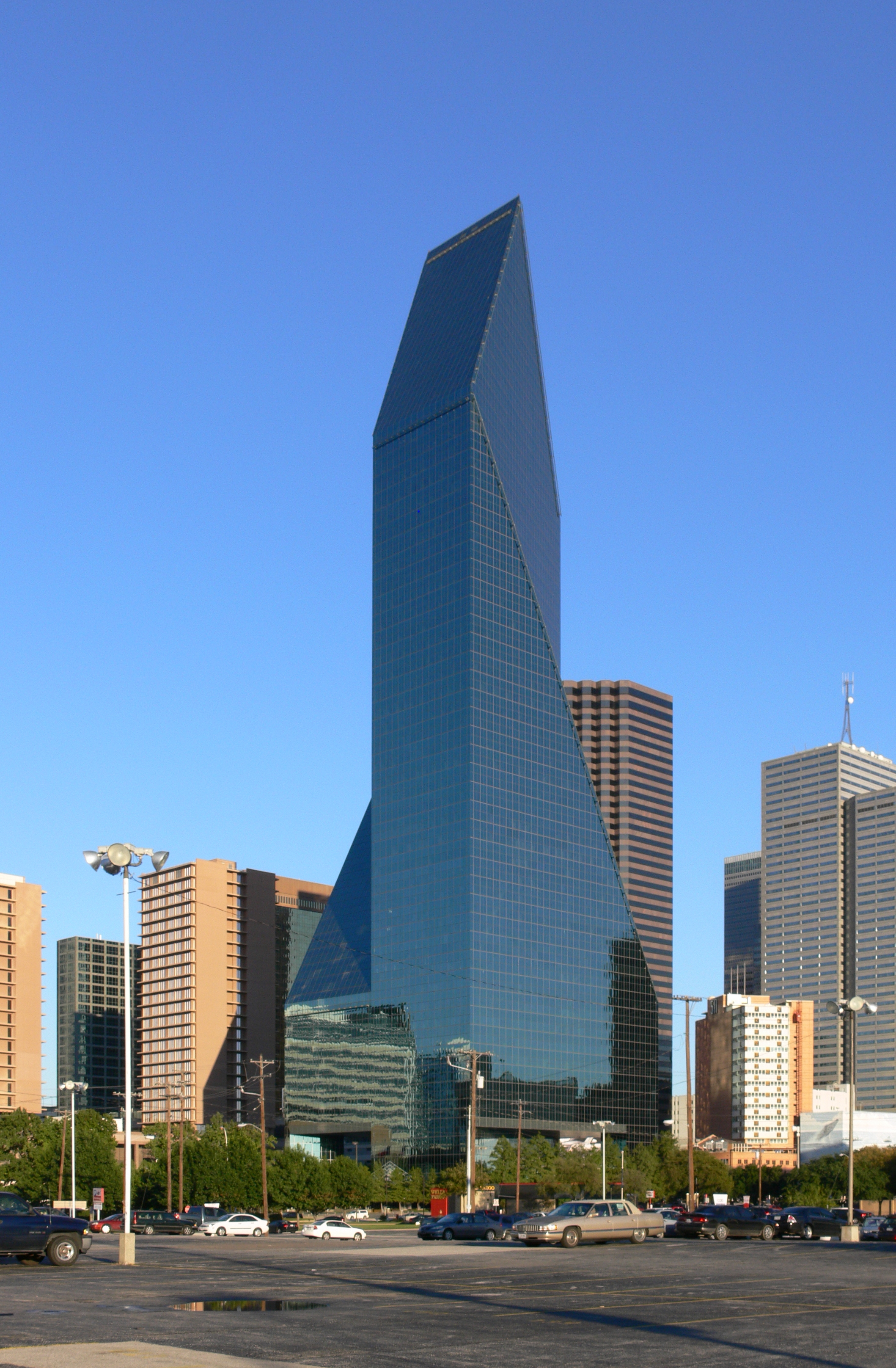 Fountain Place in downtown Dallas, the interim office location for Morgan Stanley’s expansion