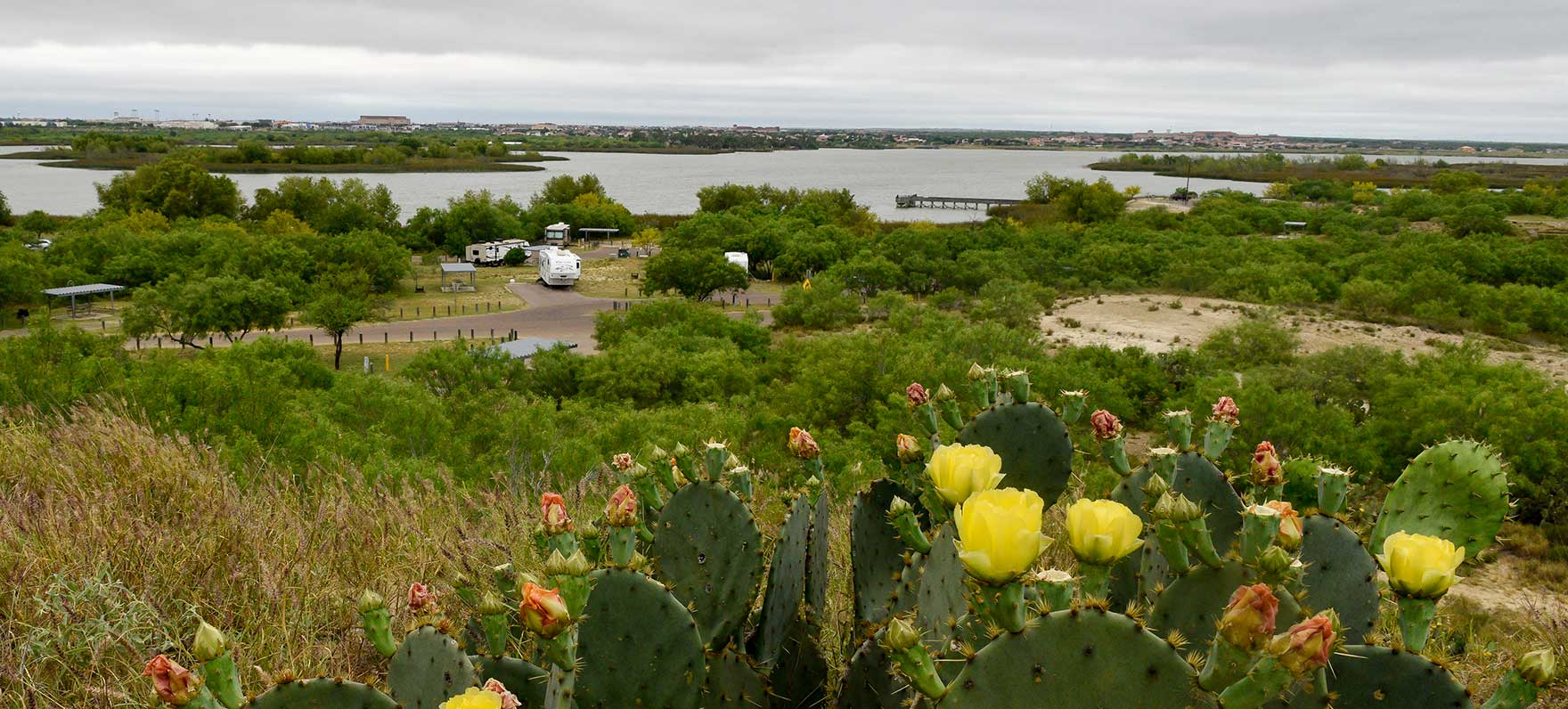 Lake Casa Blanca International State Park