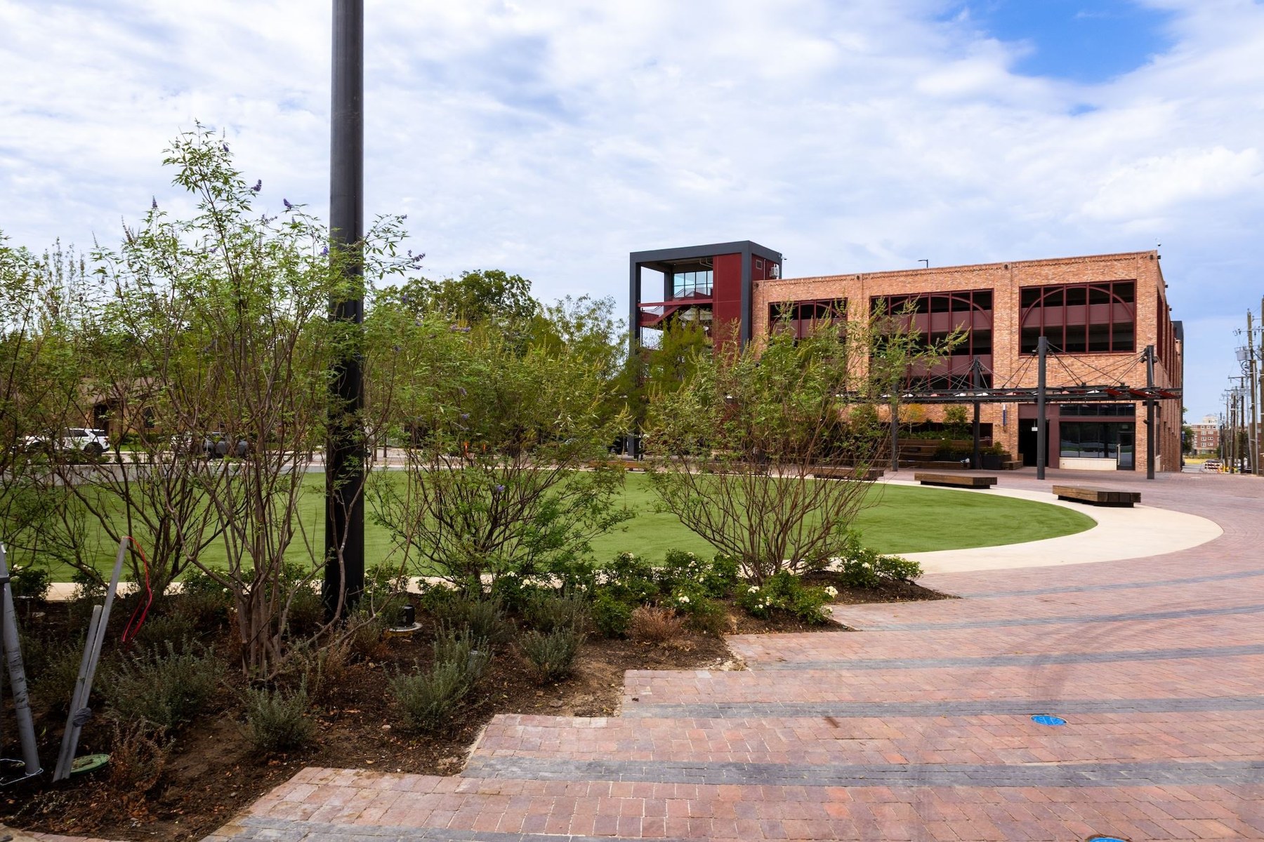 Completed public space at Frisco’s 4th Street Plaza