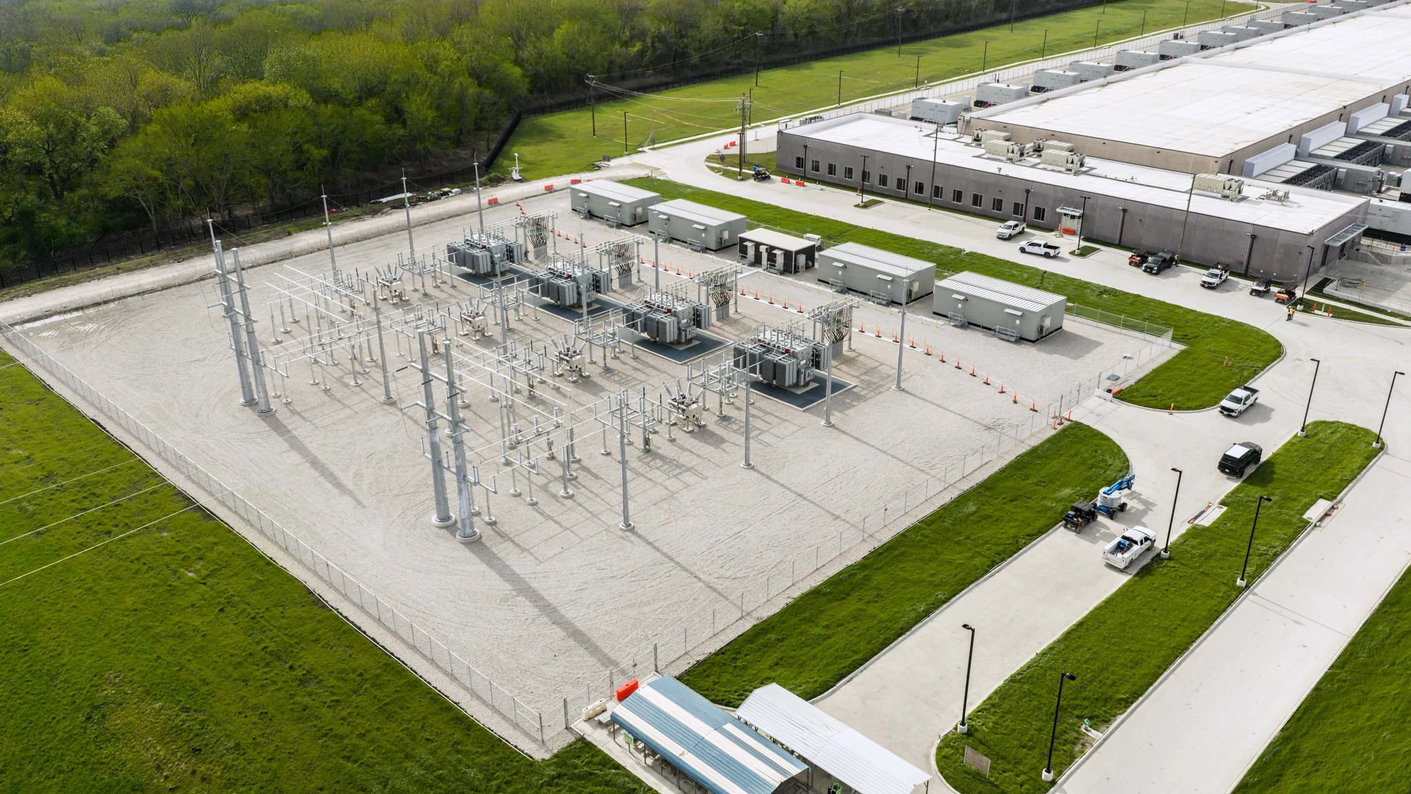 Aerial photograph of Compass Datacenters’ Red Oak campus and electrical substation