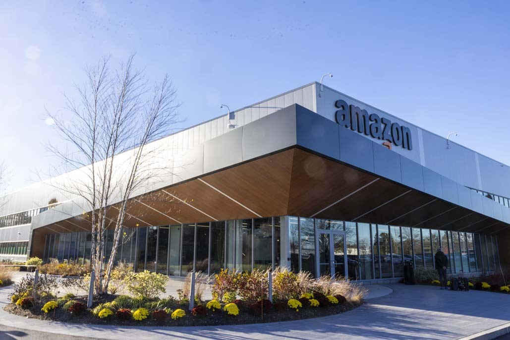Amazon Robotics facility in Westborough, Massachusetts. Reference photograph: Amazon; not the proposed Austin factory.